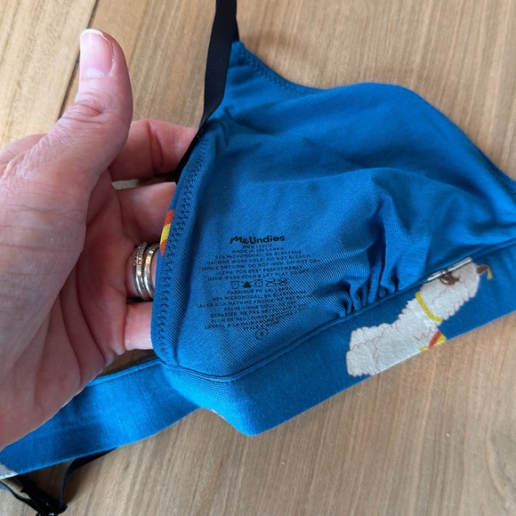 Feel Free Triangle Bralette - Picture 3 of 5